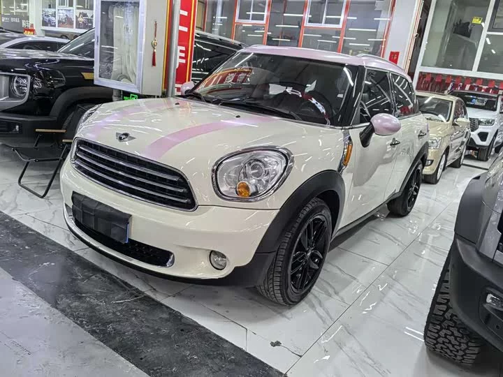 MINI COUNTRYMAN