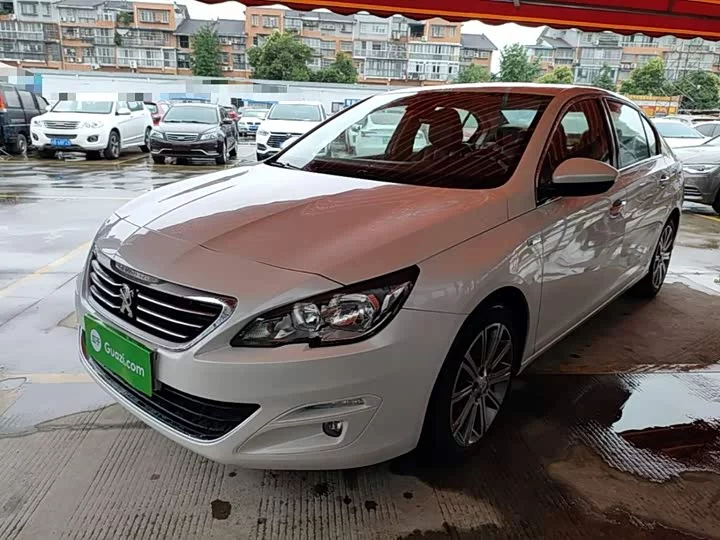 Peugeot 408
