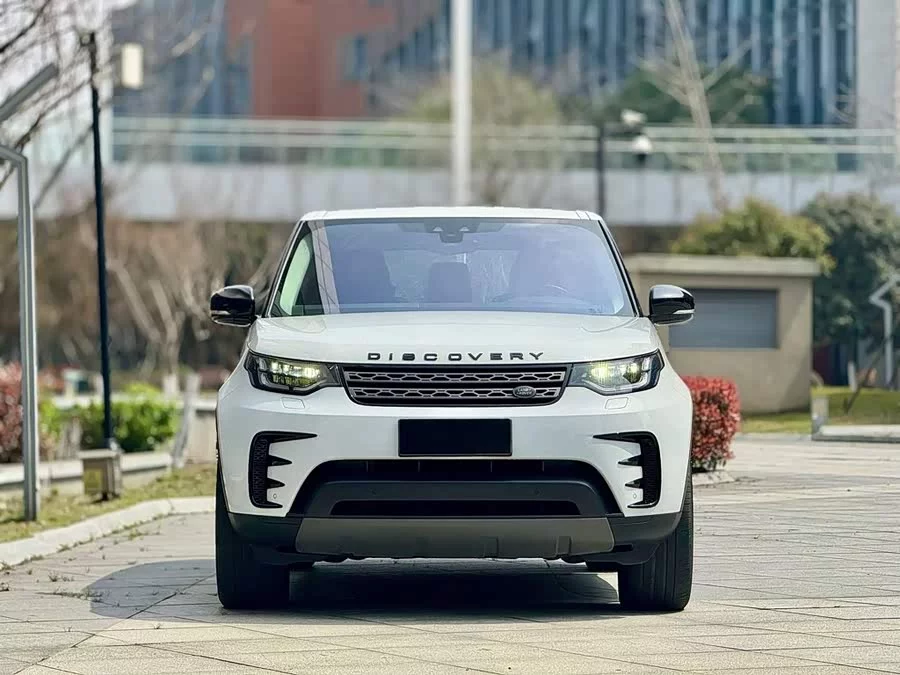 Land Rover finds