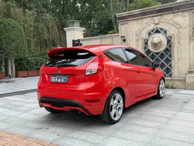 Ford Carnival