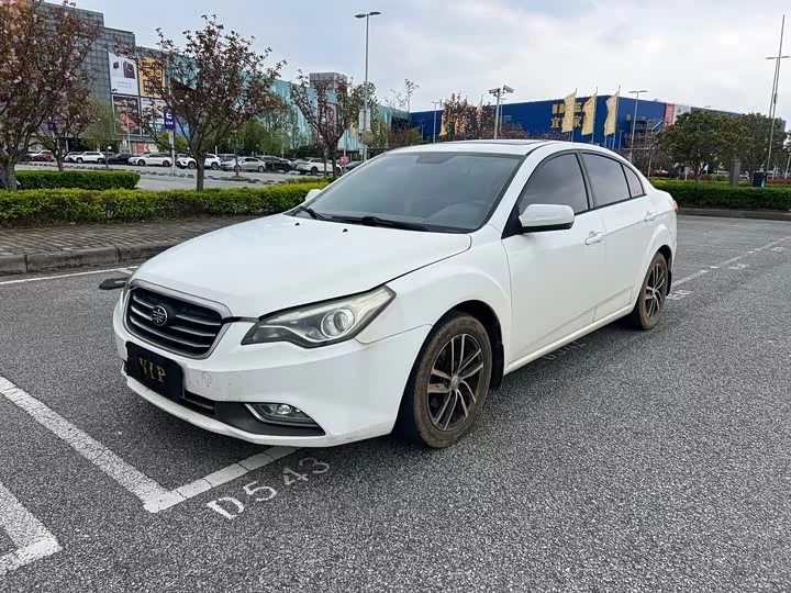 FAW Besturn B50