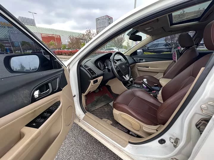 FAW Besturn B50
