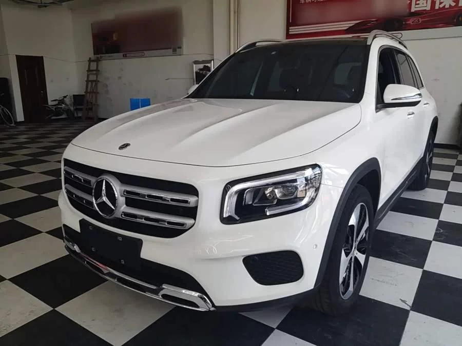 Mercedes Benz GLB