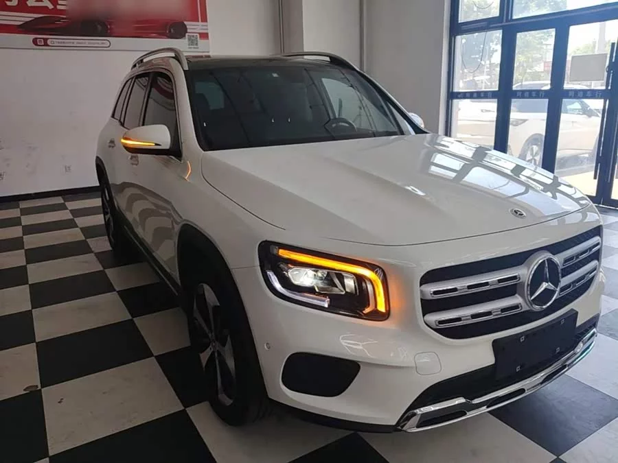 Mercedes Benz GLB