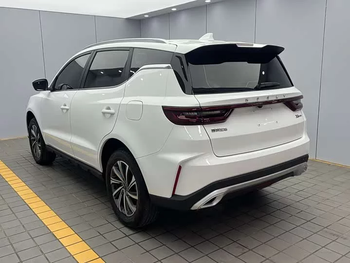 Geely Vision X6