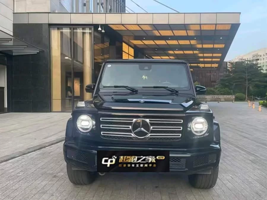 Mercedes Benz G-rated