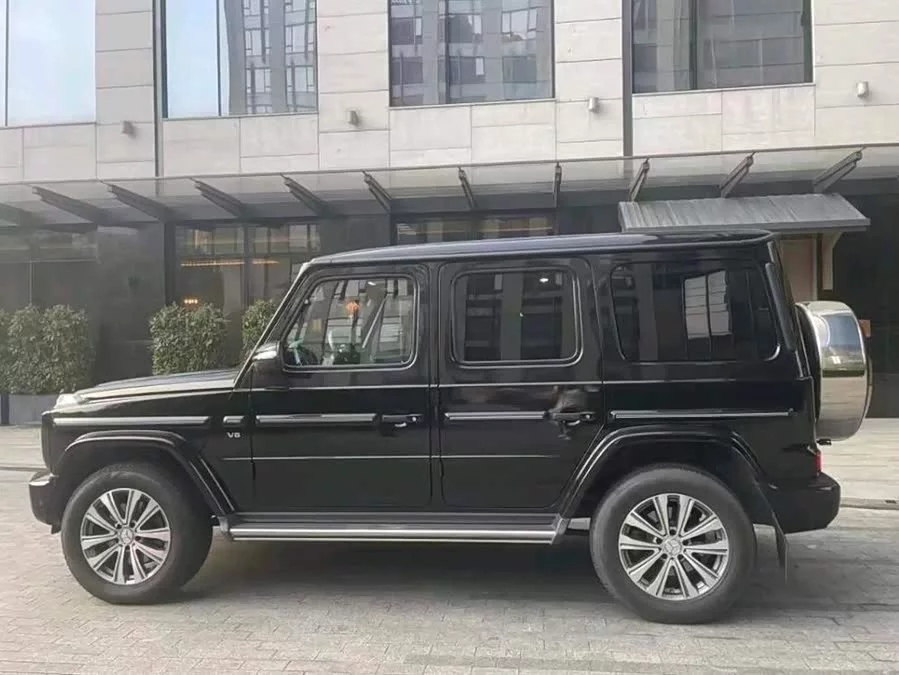 Mercedes Benz G-rated