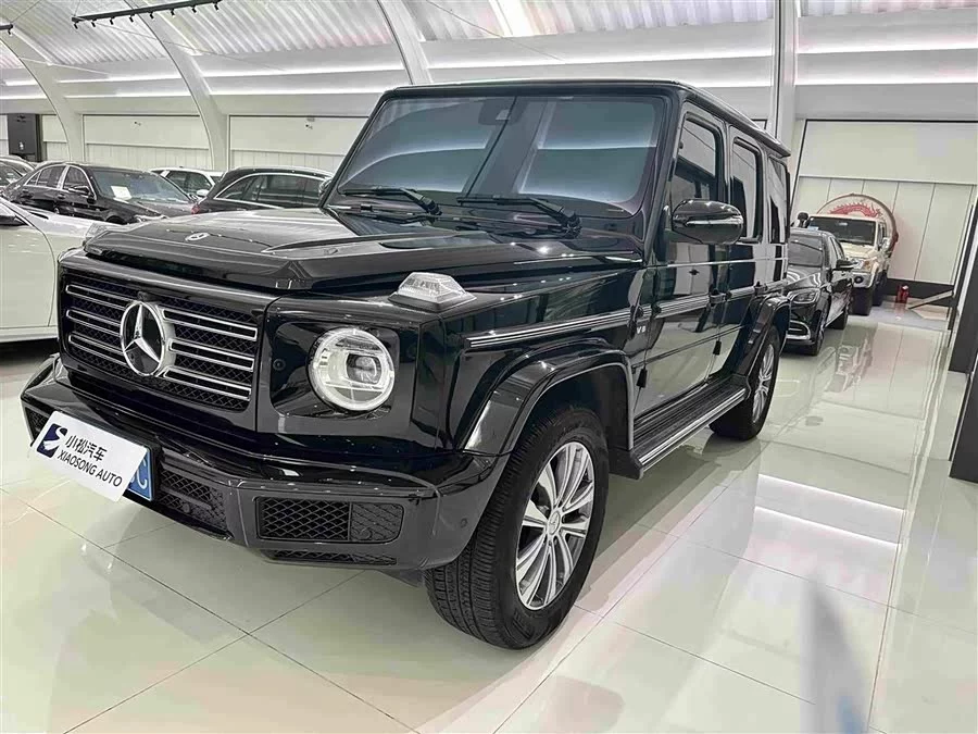 Mercedes Benz G-rated