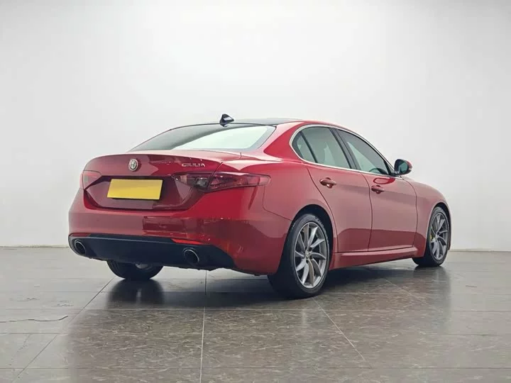 alfa romeo Giulia Juliet