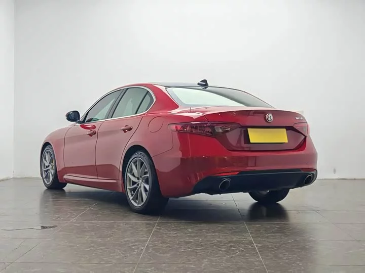 alfa romeo Giulia Juliet