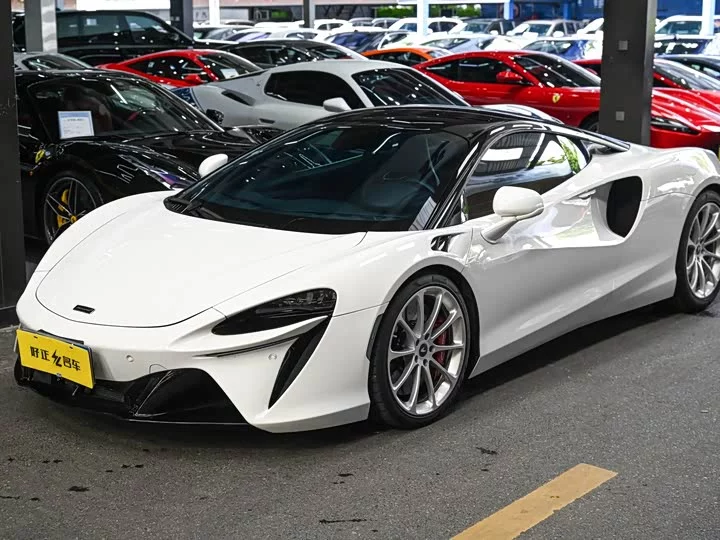 McLaren Artura