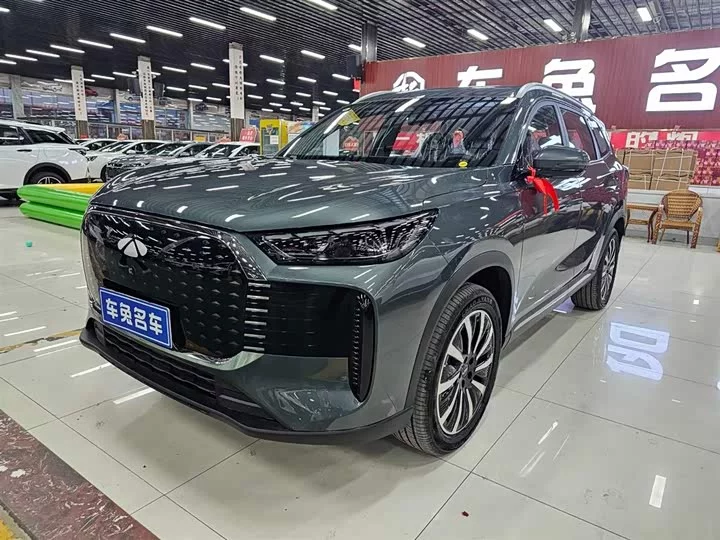 Chery Fengyun T8