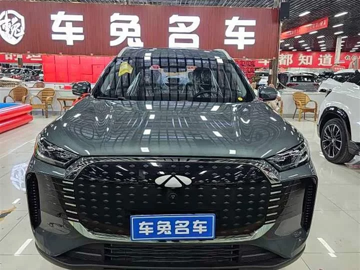 Chery Fengyun T8