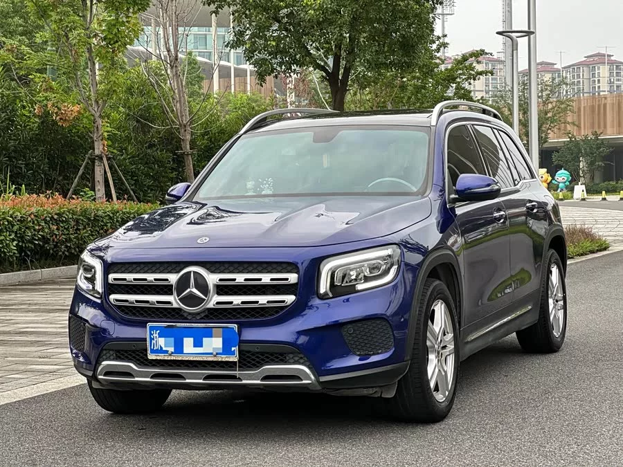 Mercedes Benz GLB