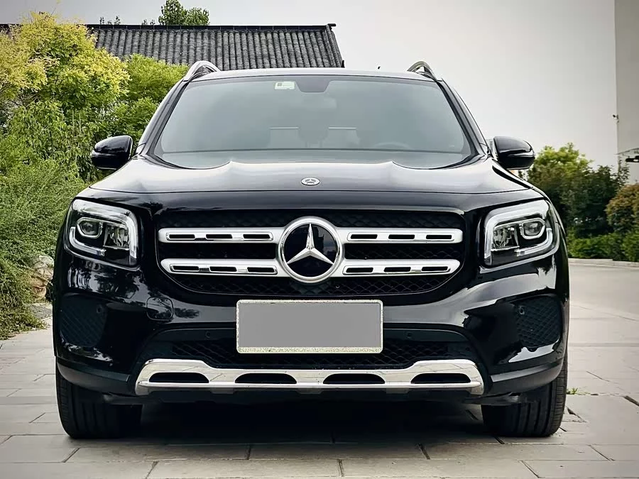 Mercedes Benz GLB