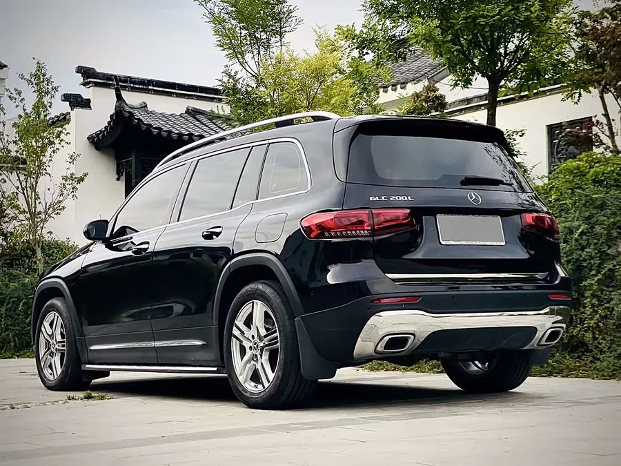Mercedes Benz GLB