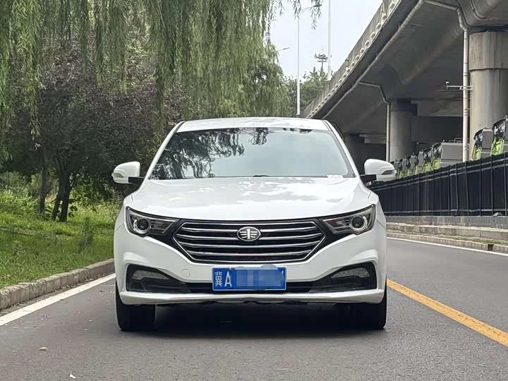 FAW Besturn B30