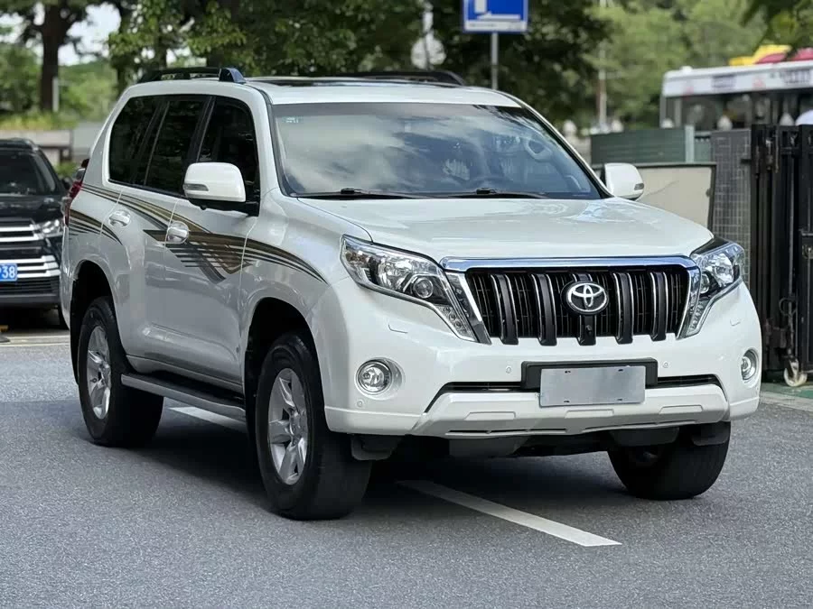 Toyota Prado