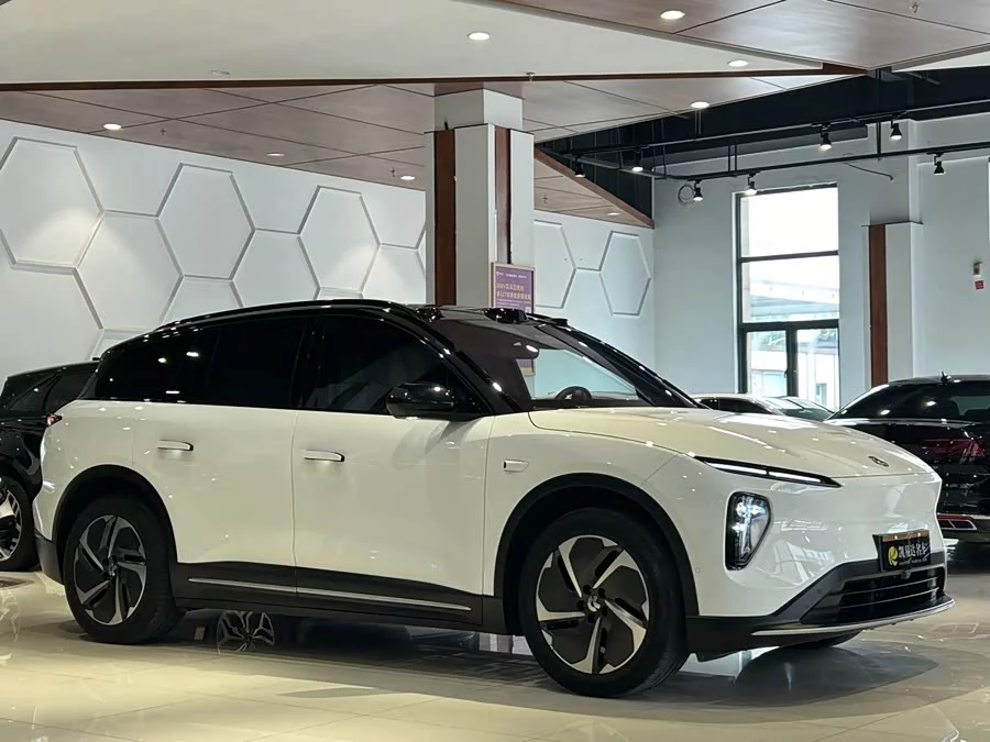 NIO ES6