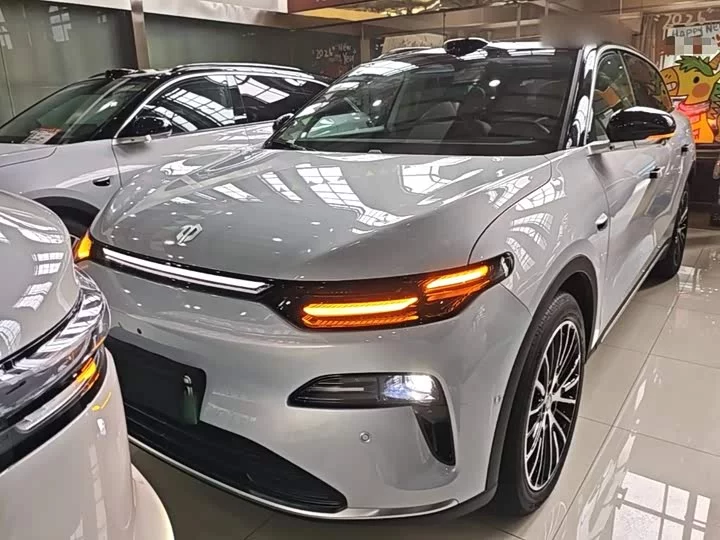 Leapmotor Zero running C11