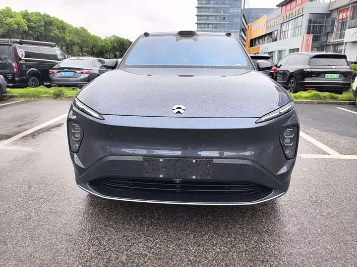 NIO EC7