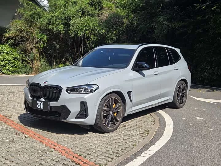 BMW X3 M40i