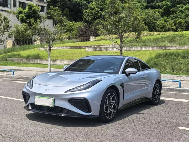NETA Nezha GT