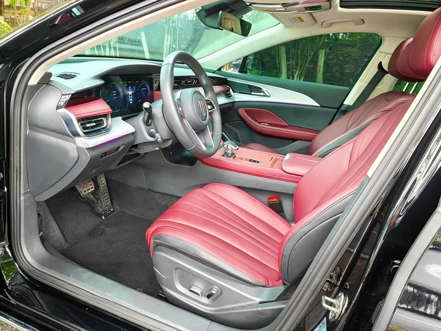 Hongqi H5