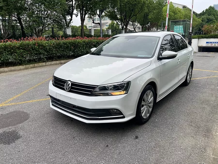 Volkswagen Sagitar