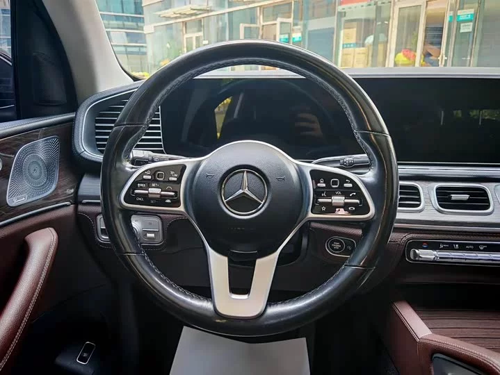 Mercedes-Benz GLS