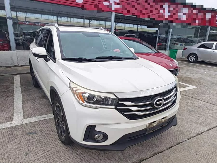 GAC Trumpchi GS4