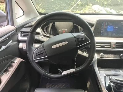 Maxus SAIC MAXUS EUNIQ 5