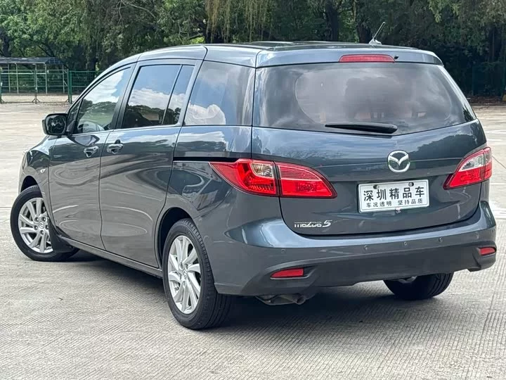 Mazda 5