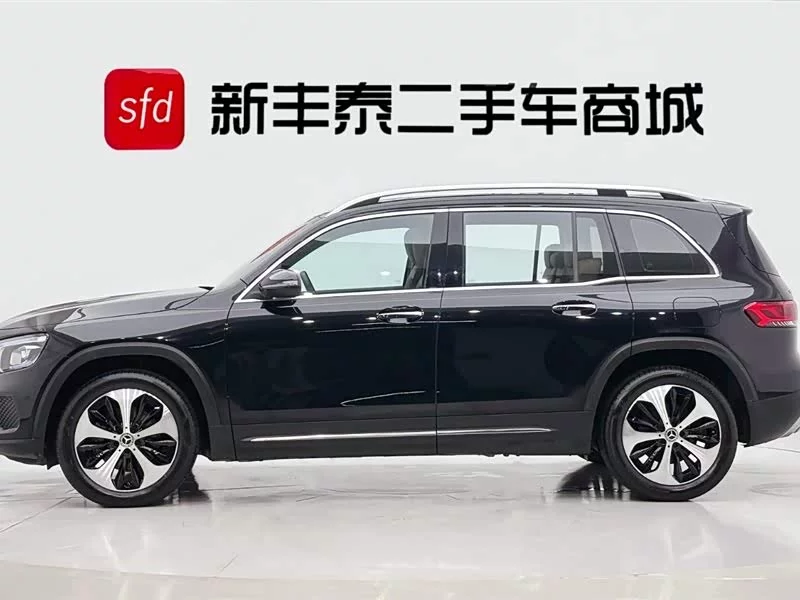 Mercedes Benz GLB