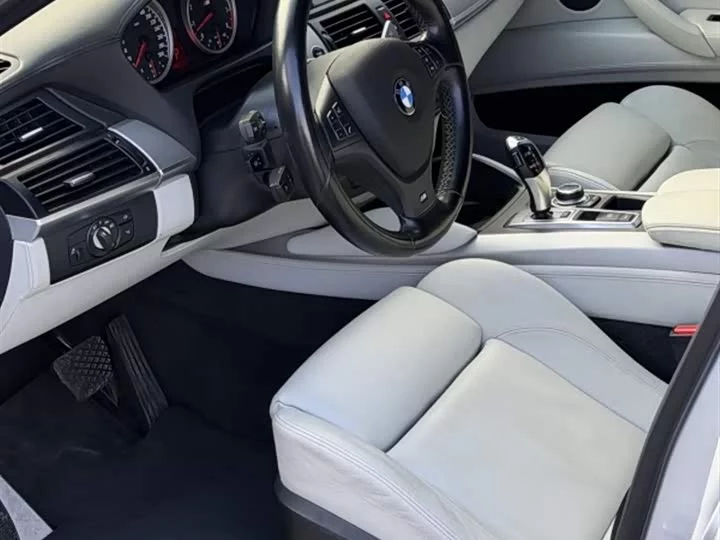 BMW X6 M