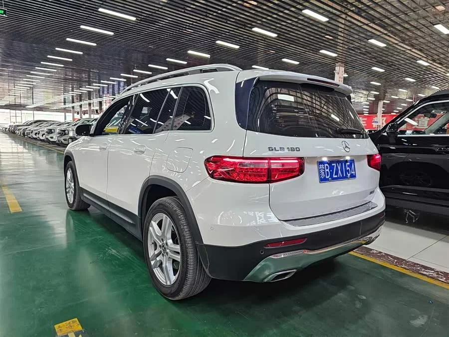 Mercedes Benz GLB