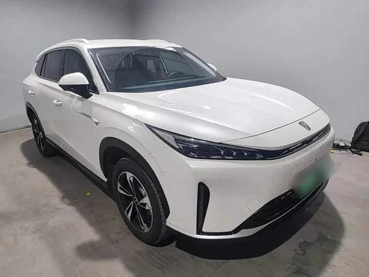 Roewe D5X DMH
