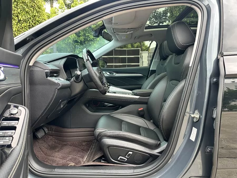 Geely Xingrui