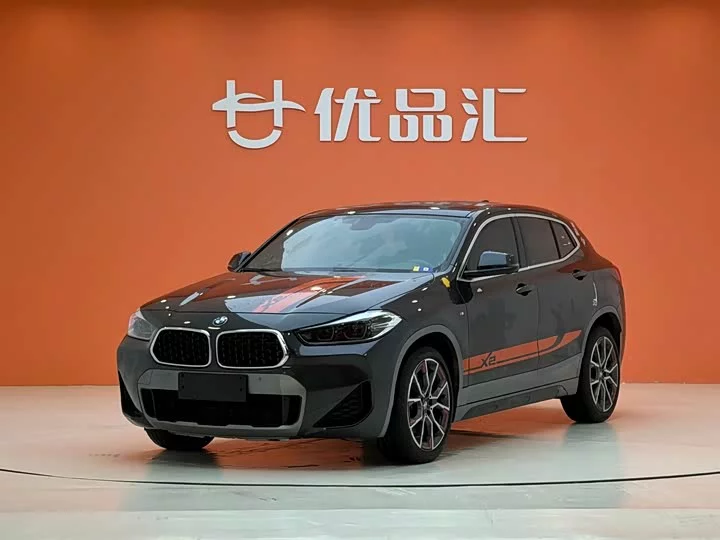BMW X2