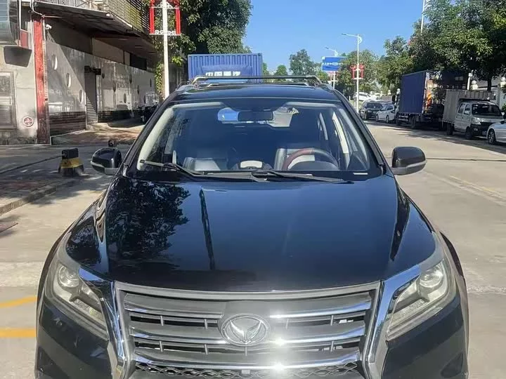 BAIC S6