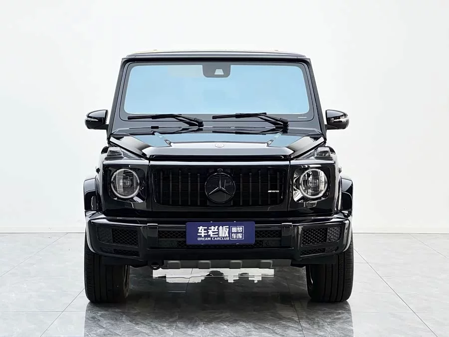 Mercedes Benz G-rated