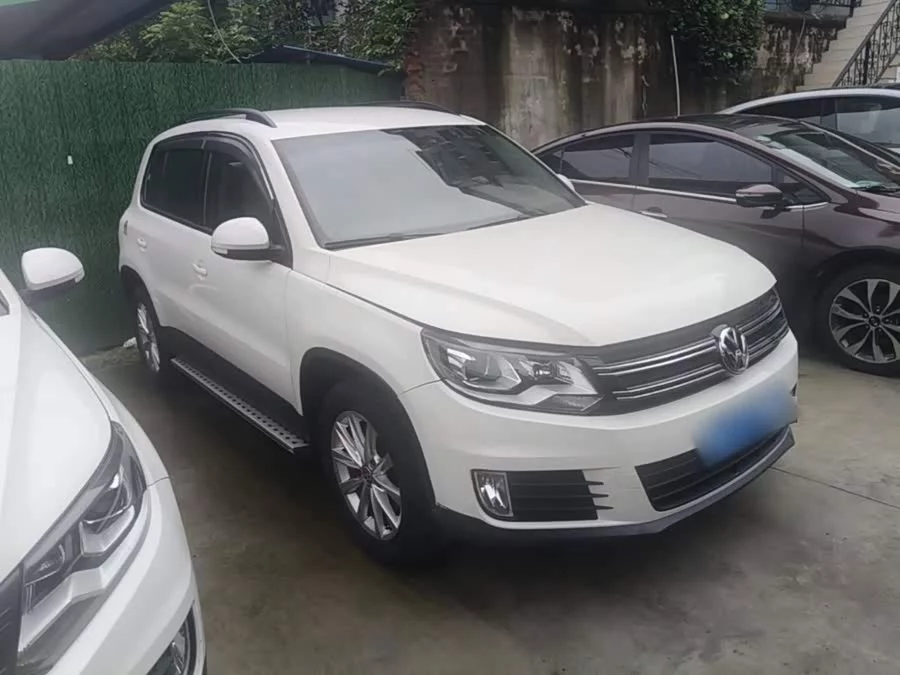 Volkswagen Tiguan