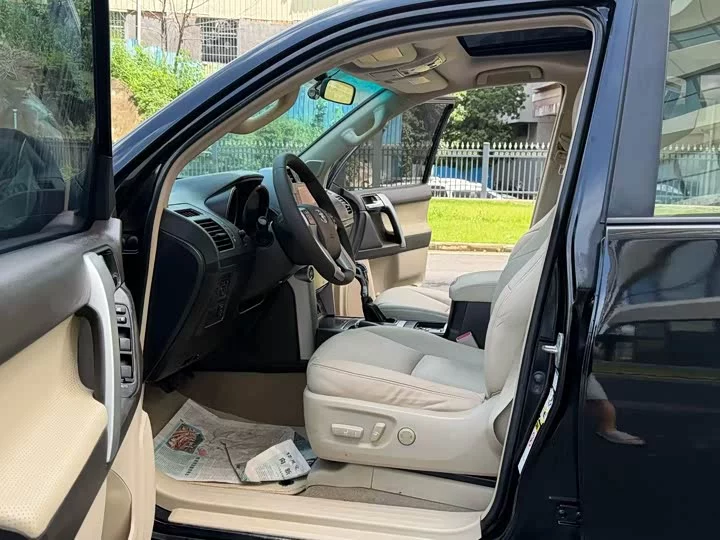Toyota prado