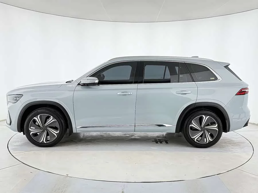 Geely Xingyue L