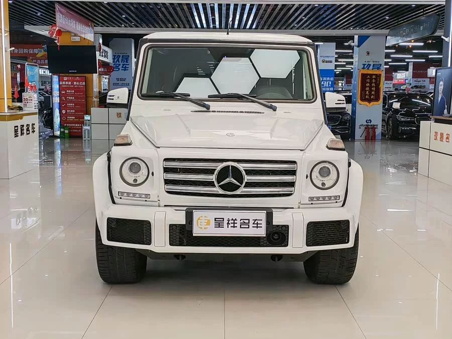 Mercedes Benz G-rated