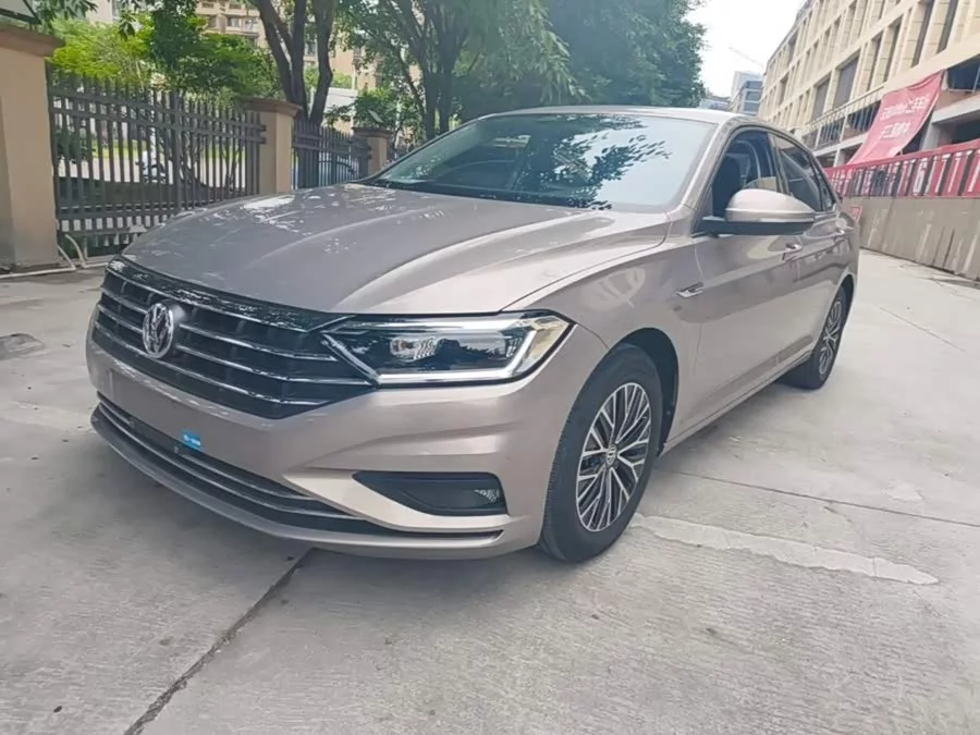 Volkswagen Sagitar