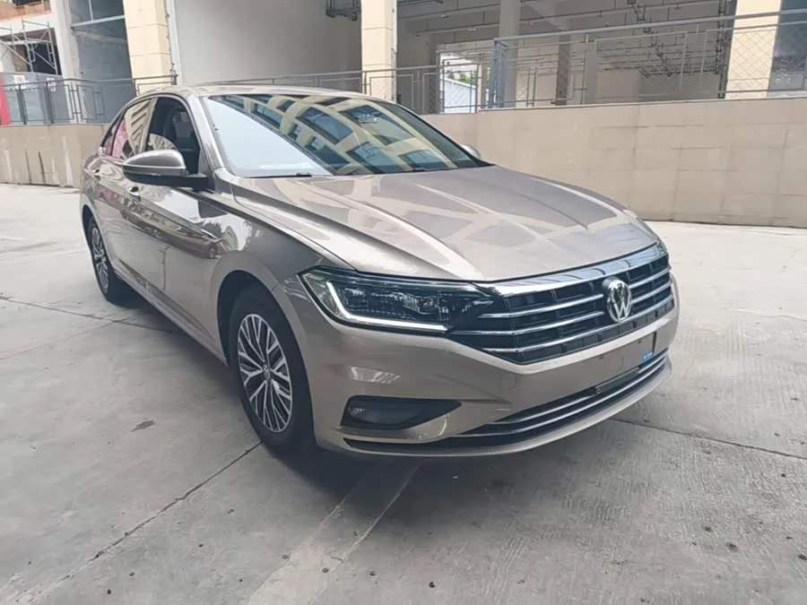 Volkswagen Sagitar