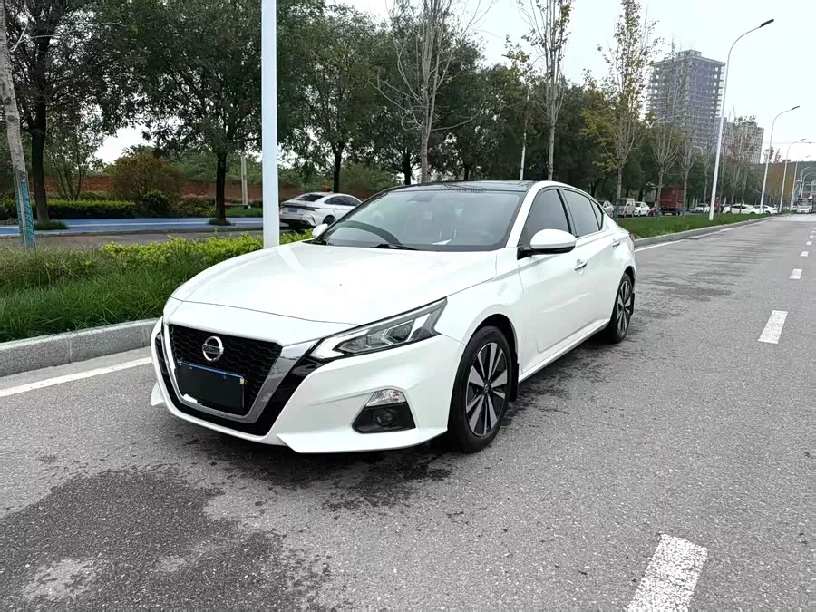 Nissan Teana
