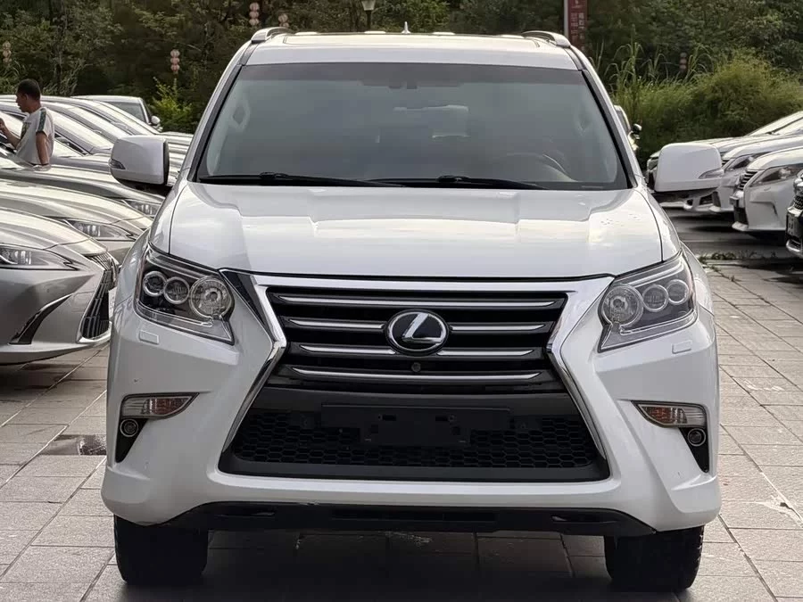 Lexus GX