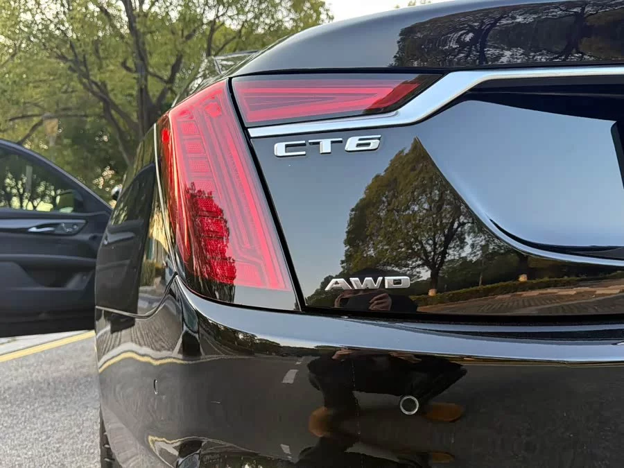 Cadillac CT6